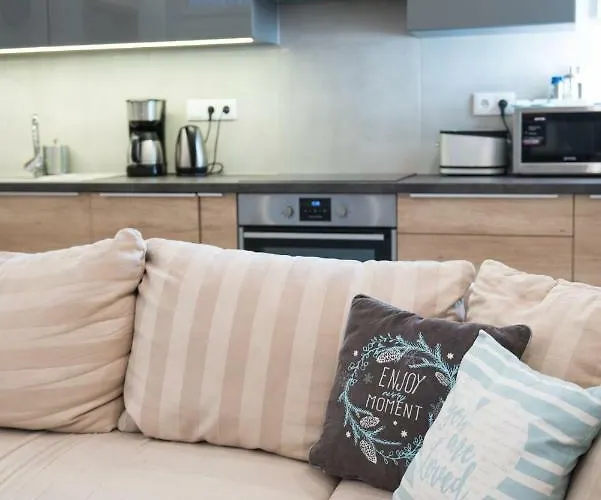 Petra's Quiet Island In The Heart Of The Apartment Budapest