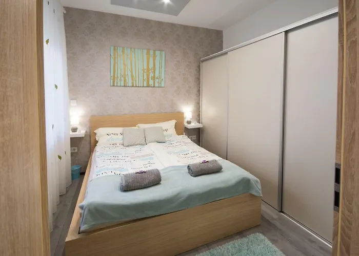 Petra's Quiet Island In The Heart Of The Apartment Budapest